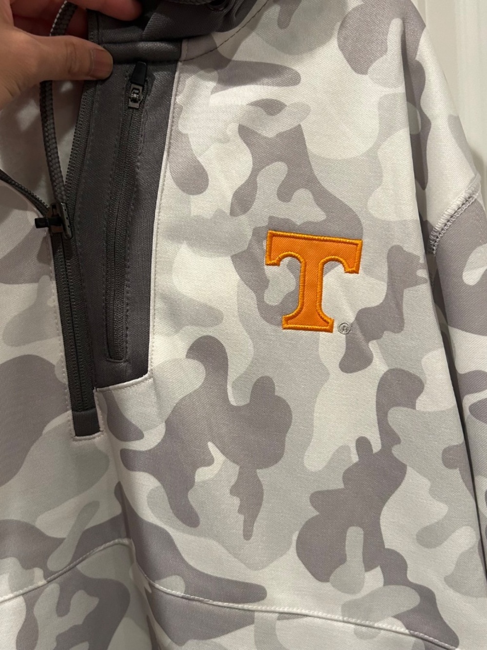 Colosseum Athletics Tennessee Volunteers Gray Camo Half Zip Hoodie Mens XL - Picture 3 of 14